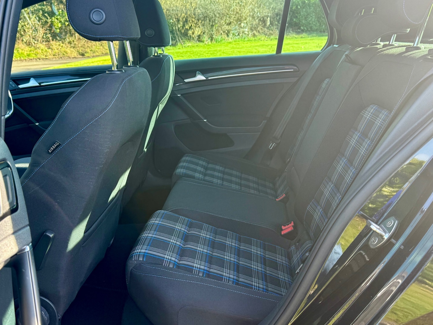 Used Volkswagen Golf 2015 for sale - 77640814: Photo 39