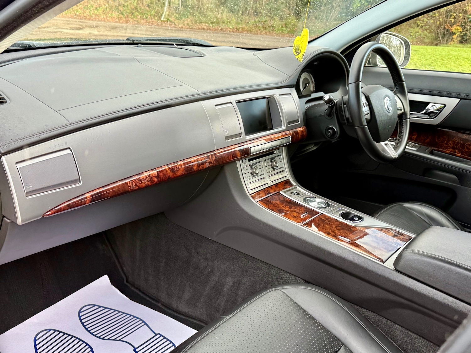 Used Jaguar XF 2009 for sale - 76625427: Photo 15