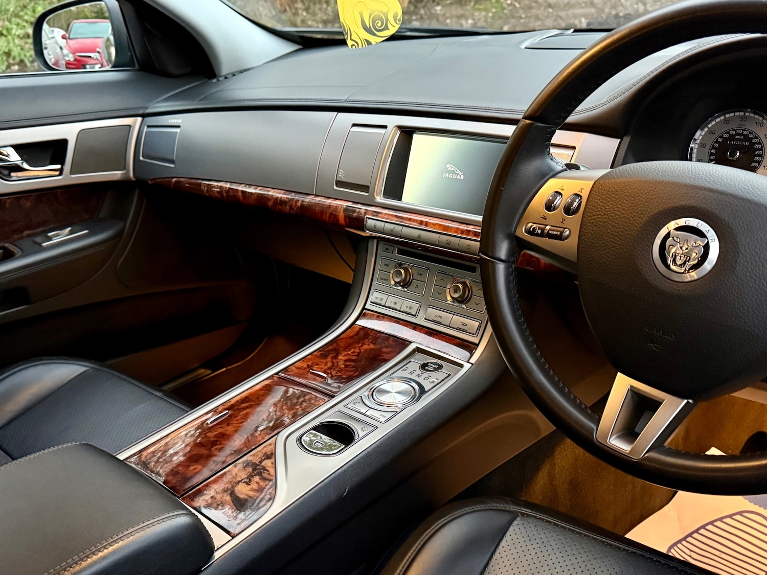 Used Jaguar XF 2009 for sale - 76625427: Photo 23