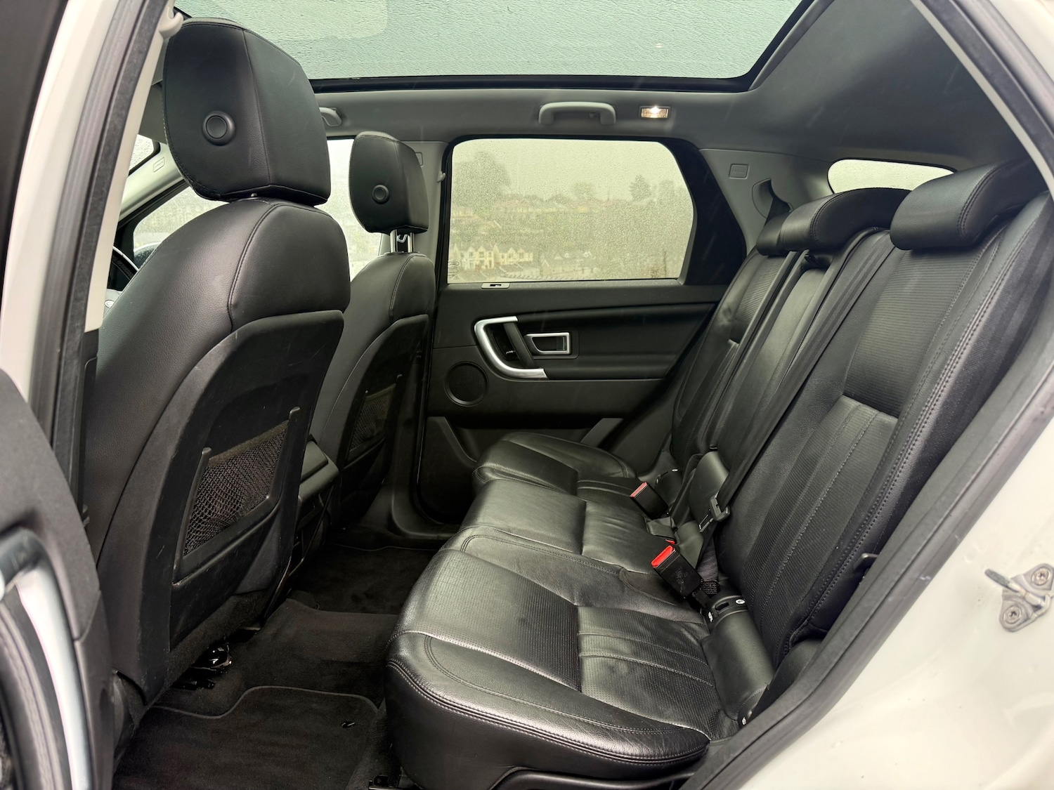 Used Land Rover Discovery Sport 2016 for sale - 78011349: Photo 16