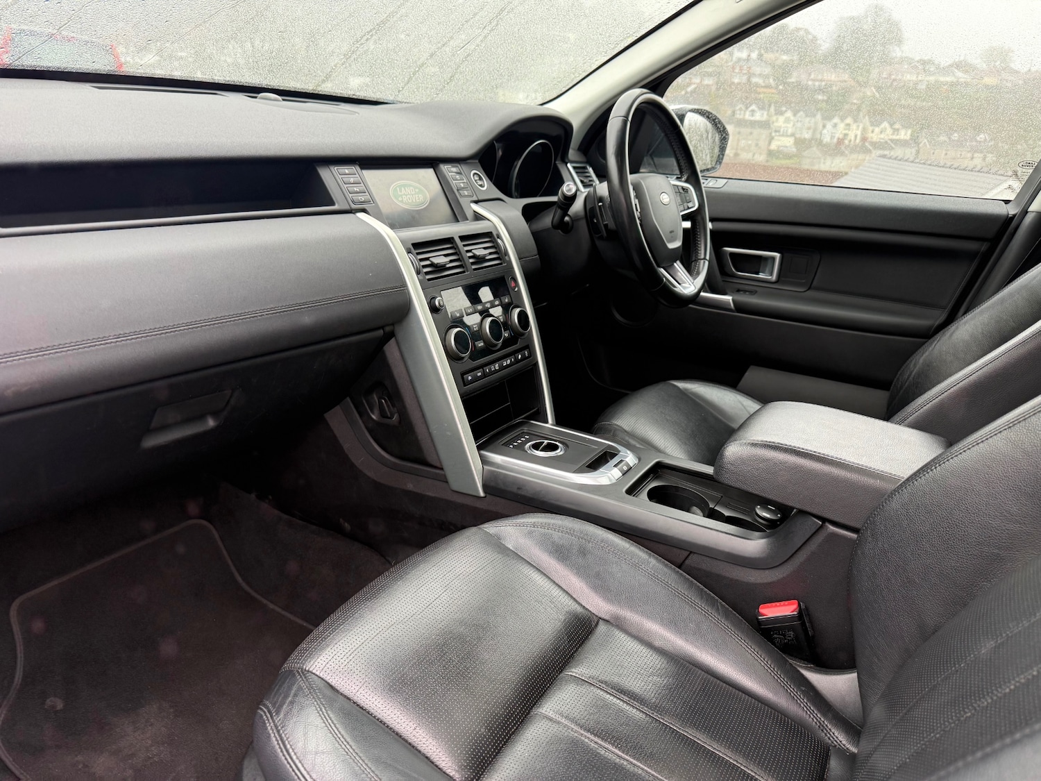 Used Land Rover Discovery Sport 2016 for sale - 78011349: Photo 26