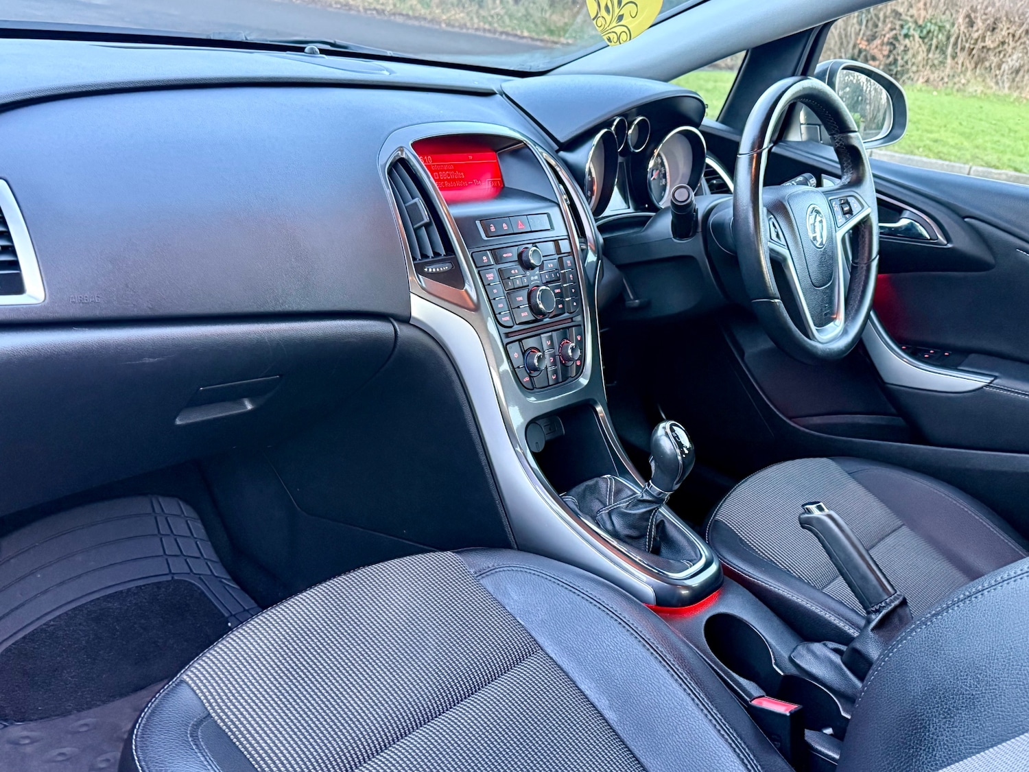 Used Vauxhall Astra 2013 for sale - 76969919: Photo 20