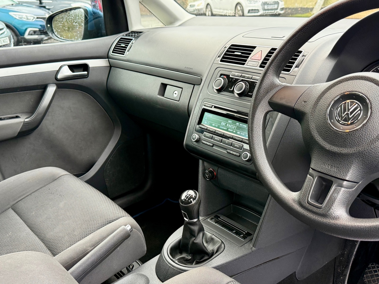 Used Volkswagen Touran 2014 for sale - 77458724: Photo 19