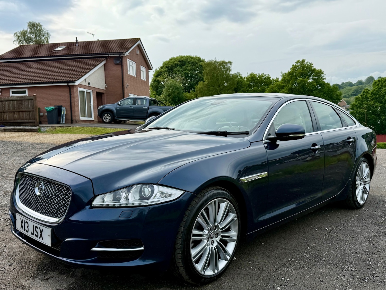 Used Jaguar XJ 2010 for sale - 74843328: Photo 38