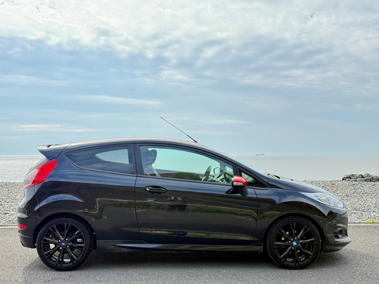 Used Ford Fiesta 2015 for sale - 74075369: Photo 44