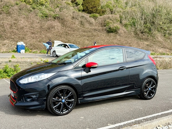 Used Ford Fiesta 2015 for sale - 74075369: Photo 4