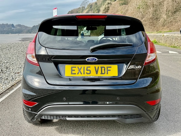 Used Ford Fiesta 2015 for sale - 74075369: Photo 8