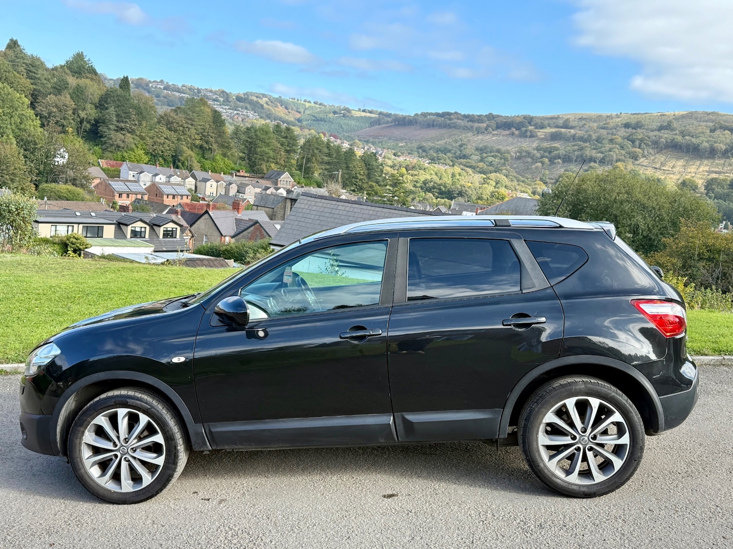 Used Nissan Qashqai 2013 for sale - 76197404: Photo 12