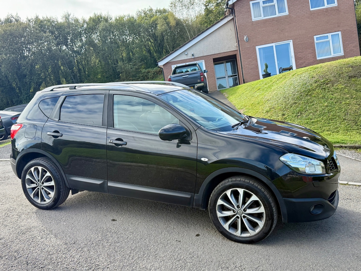 Used Nissan Qashqai 2013 for sale - 76197404: Photo 5