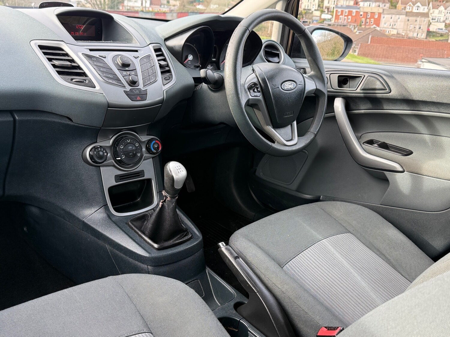 Used Ford Fiesta 2011 for sale - 78106040: Photo 13