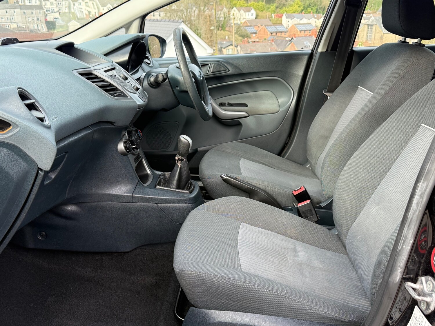 Used Ford Fiesta 2011 for sale - 78106040: Photo 14