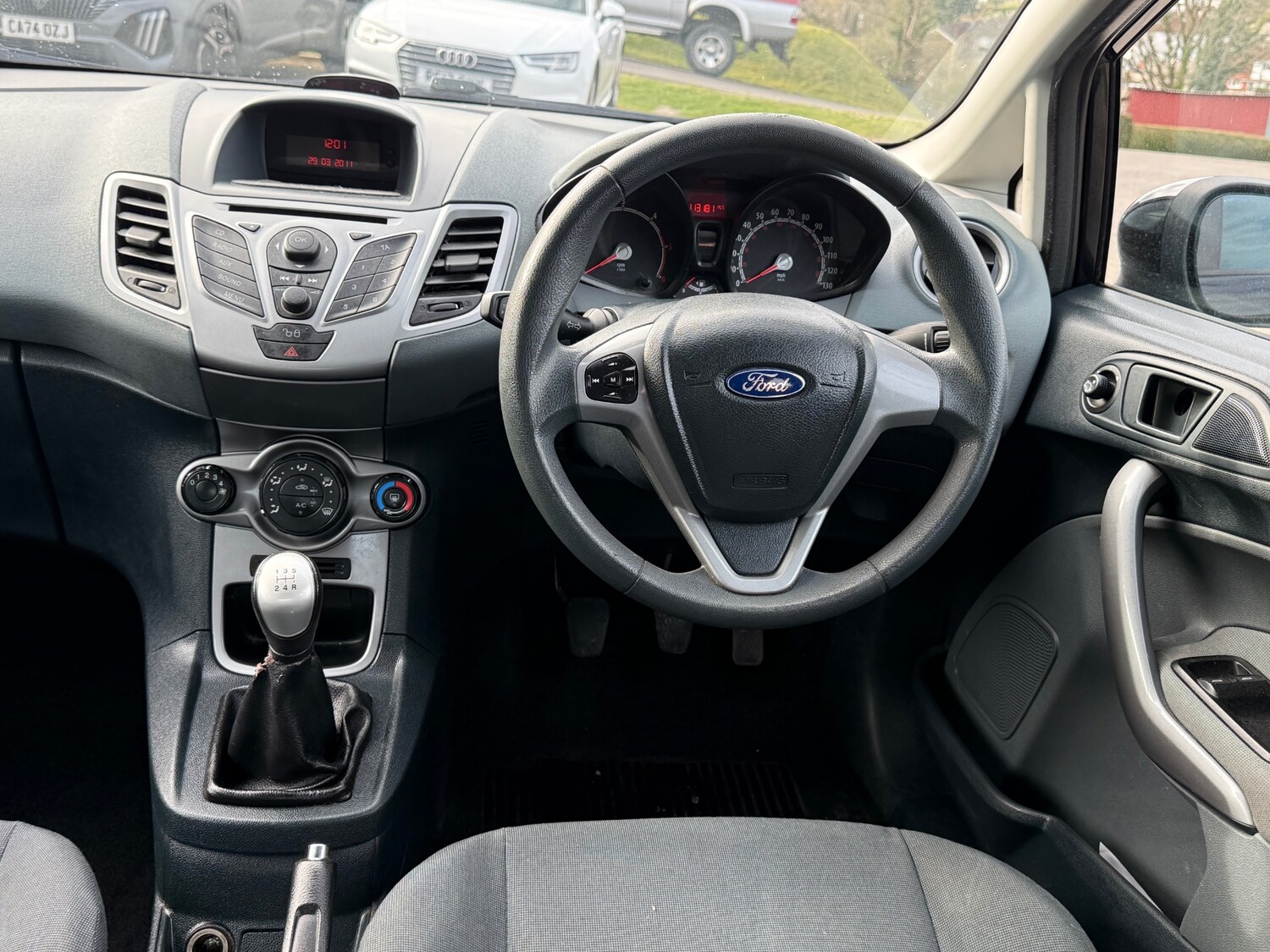 Used Ford Fiesta 2011 for sale - 78106040: Photo 19