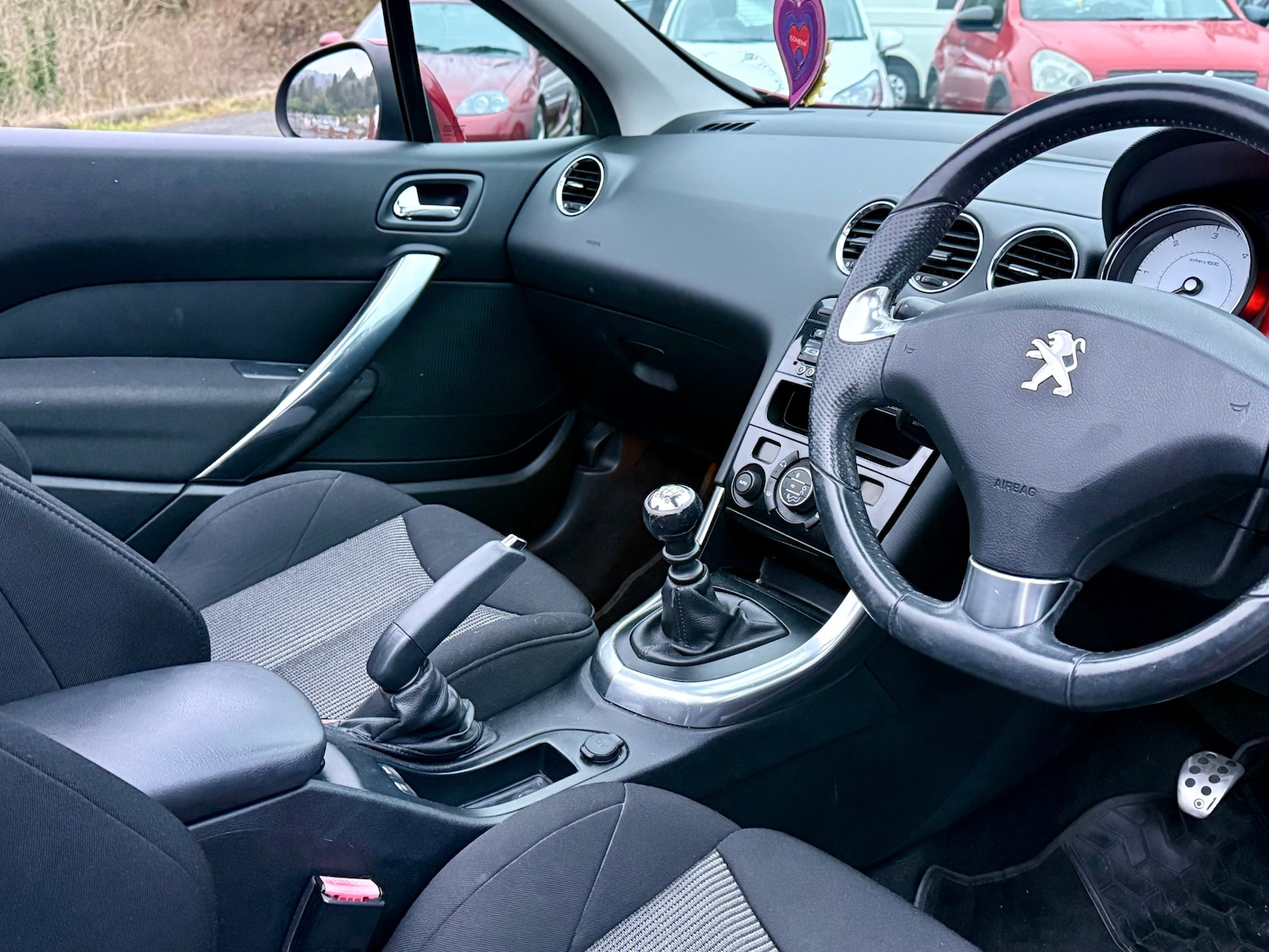 Used Peugeot 308 2013 for sale - 77008517: Photo 20