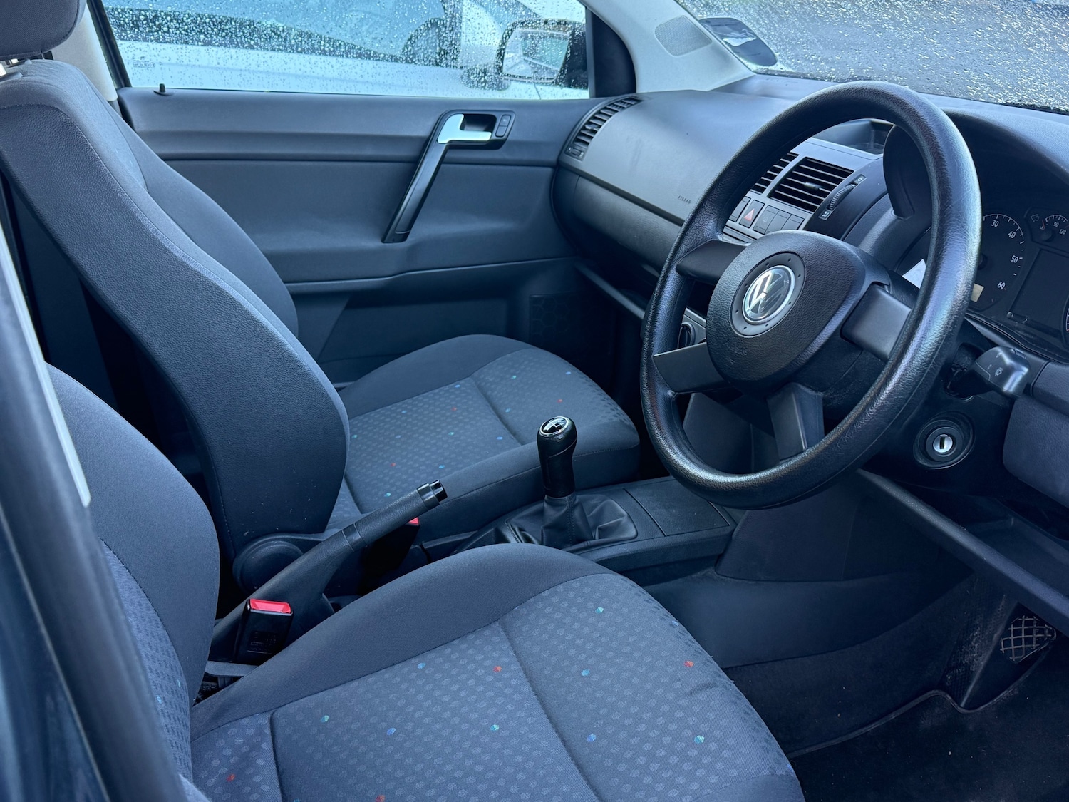 Used Volkswagen Polo 2003 for sale - 77245102: Photo 12