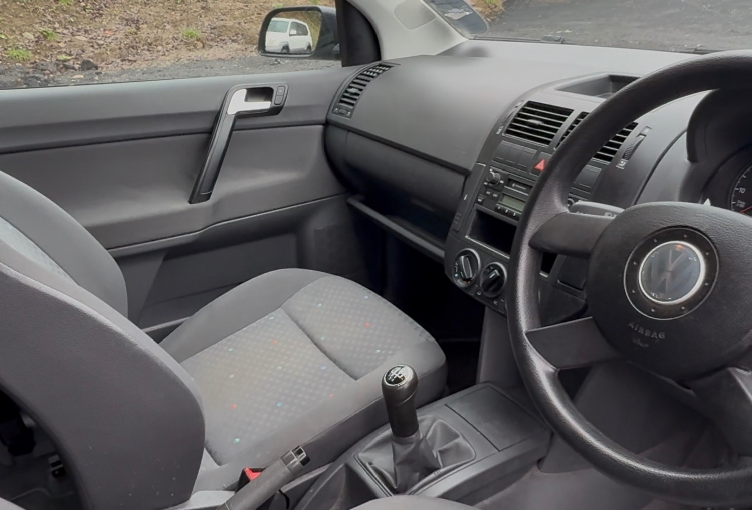 Used Volkswagen Polo 2003 for sale - 77245102: Photo 21