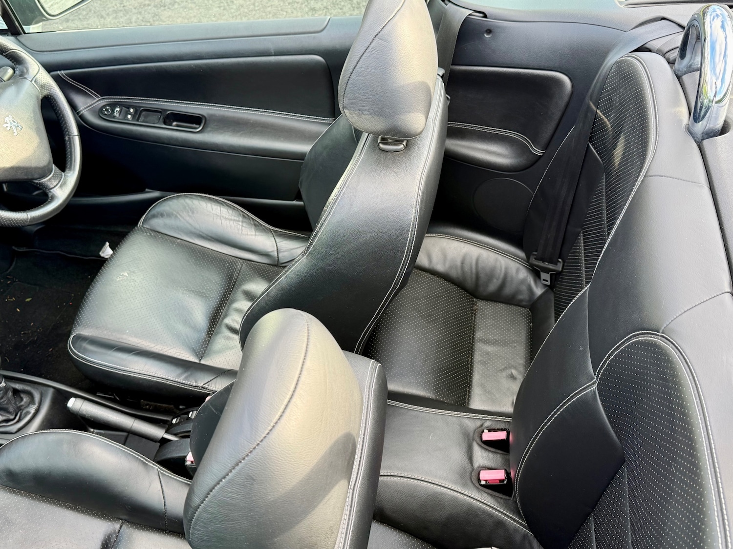 Used Peugeot 207 2010 for sale - 77136608: Photo 22