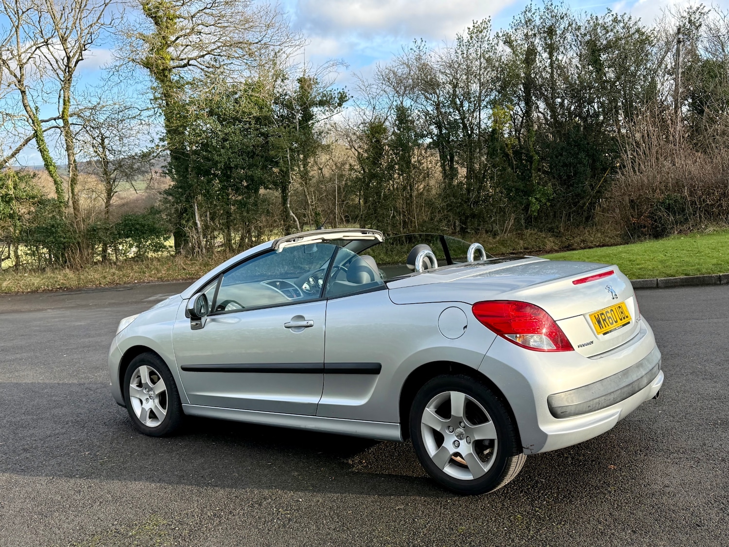 Used Peugeot 207 2010 for sale - 77136608: Photo 26