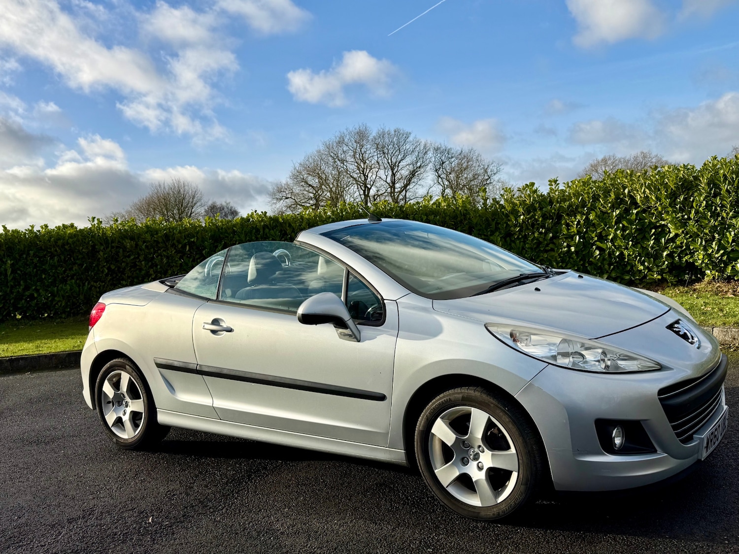 Used Peugeot 207 2010 for sale - 77136608: Photo 3