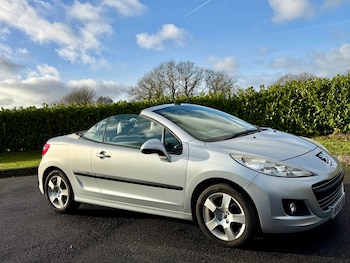 Used Peugeot 207 2010 for sale - 77136608: Photo
