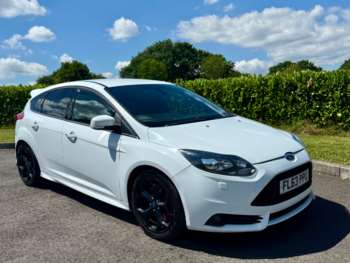2013 (63) - 2.0T ST-3 5dr