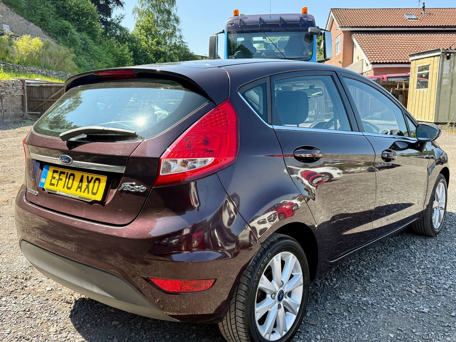 Vehicle 21