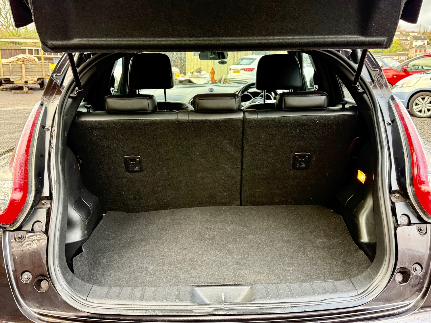 Used Nissan Juke 2015 for sale - 77165624: Photo 23