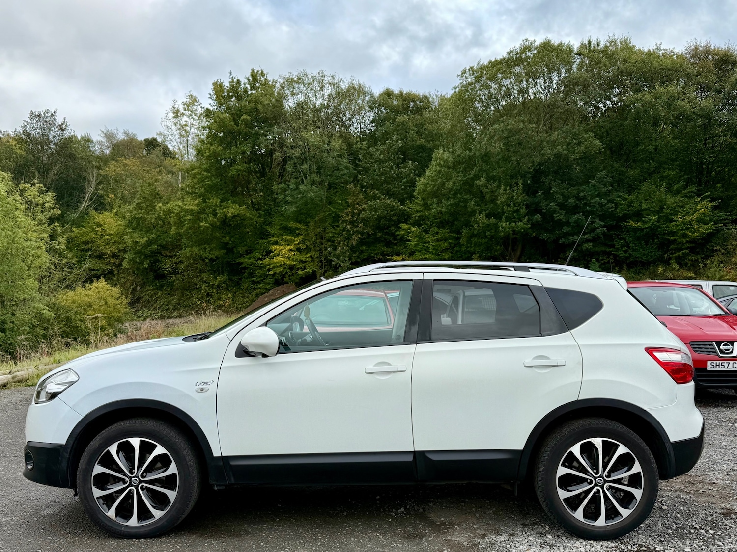 Used Nissan Qashqai 2012 for sale - 76198610: Photo 12