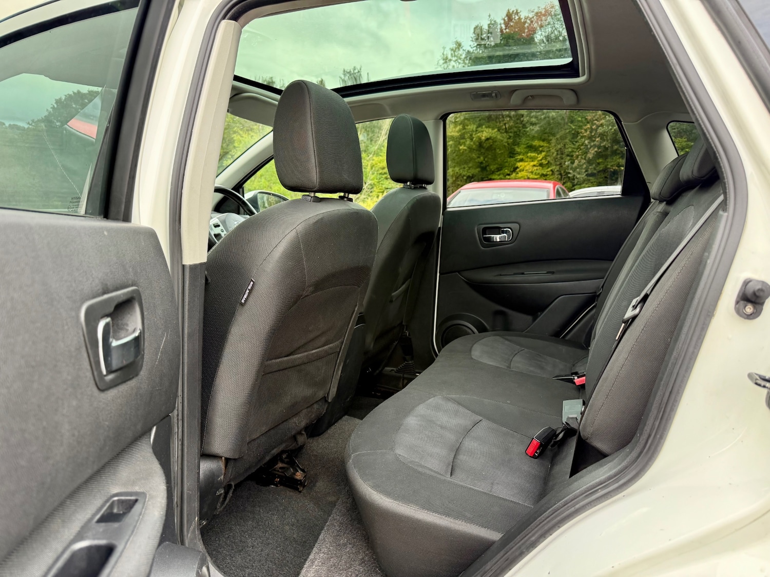 Used Nissan Qashqai 2012 for sale - 76198610: Photo 16