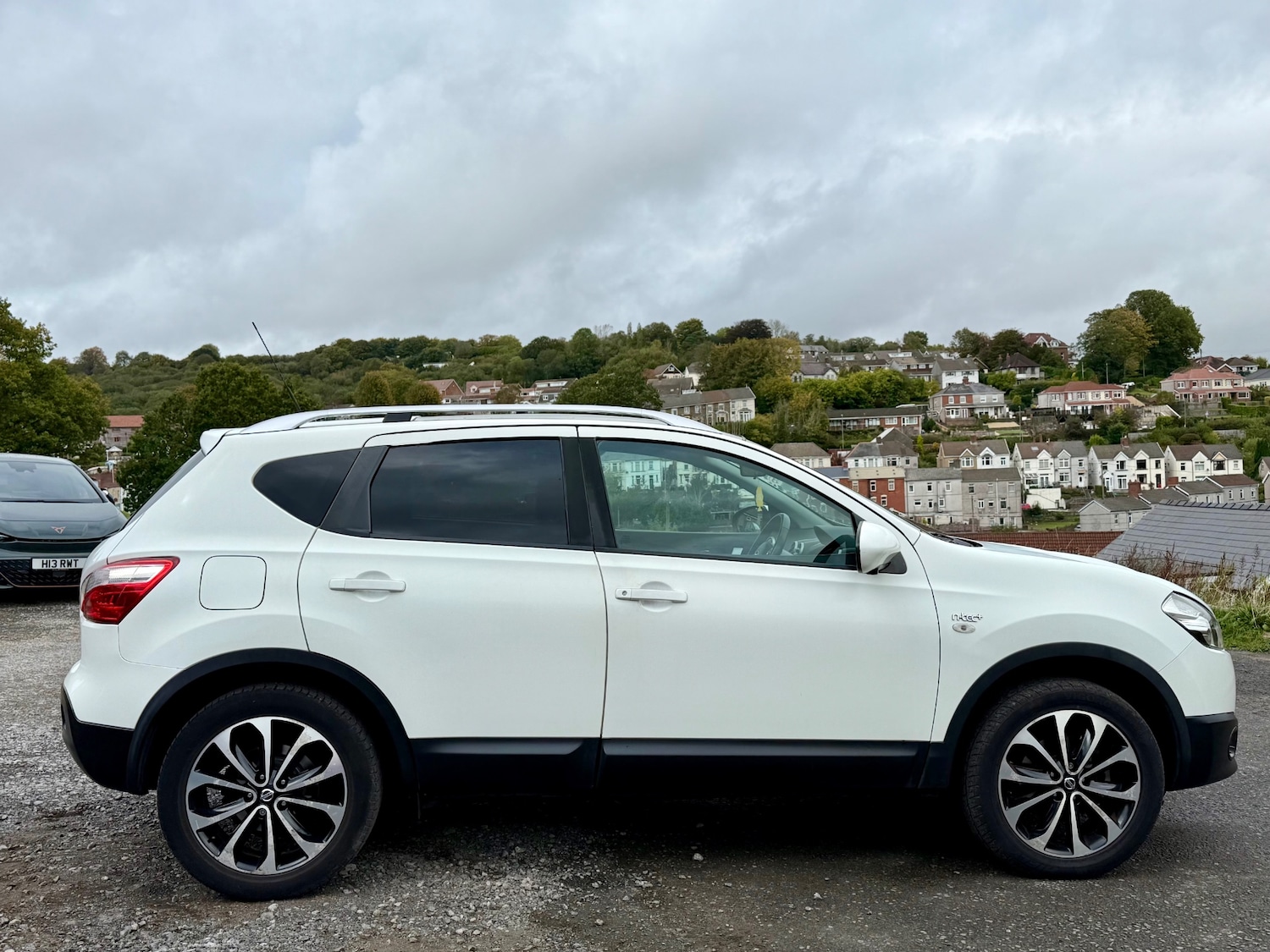 Used Nissan Qashqai 2012 for sale - 76198610: Photo 6