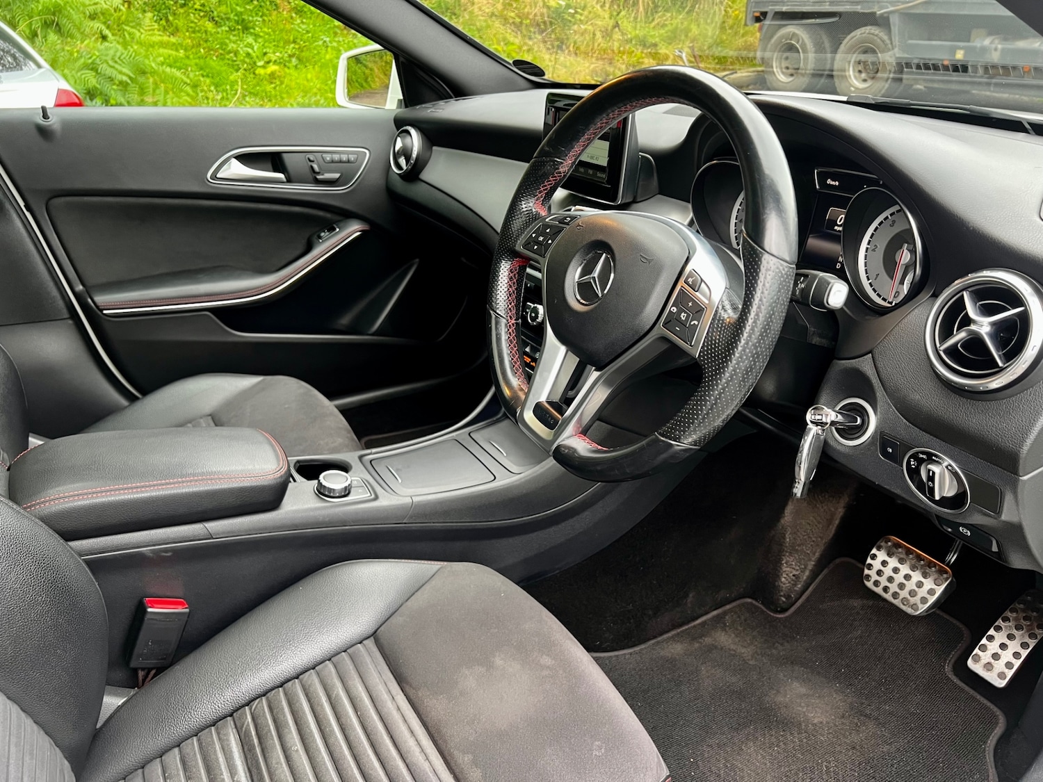 Used Mercedes-Benz GLA 2015 for sale - 76897301: Photo 41