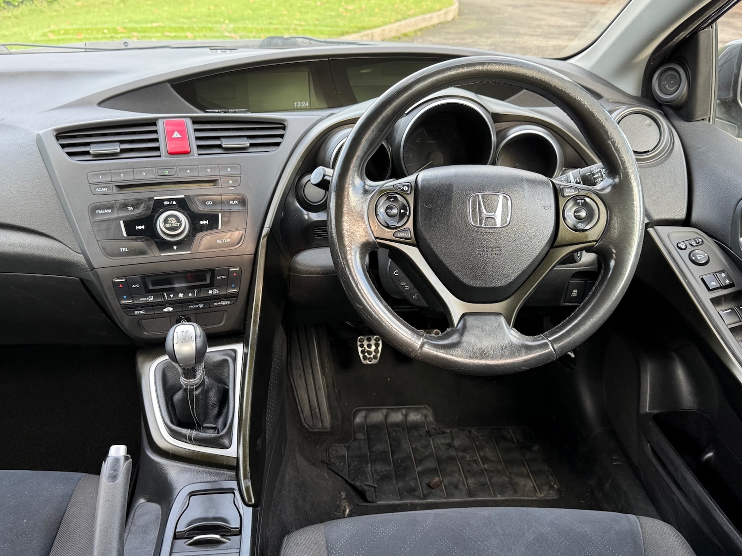 Used Honda Civic 2013 for sale - 76504801: Photo 18