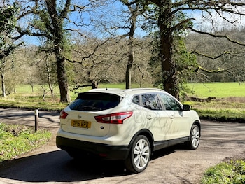 Used Nissan Qashqai 2016 for sale - 77897957: Photo
