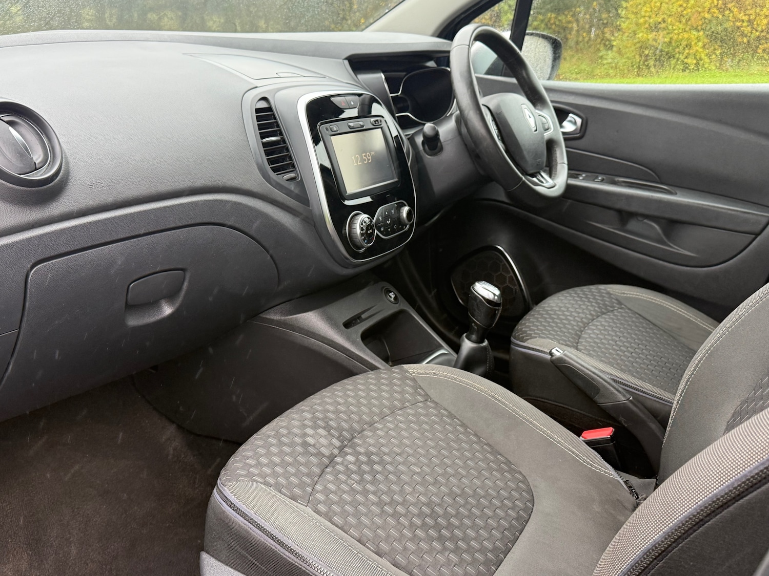 Used Renault Captur 2017 for sale - 76452473: Photo 18