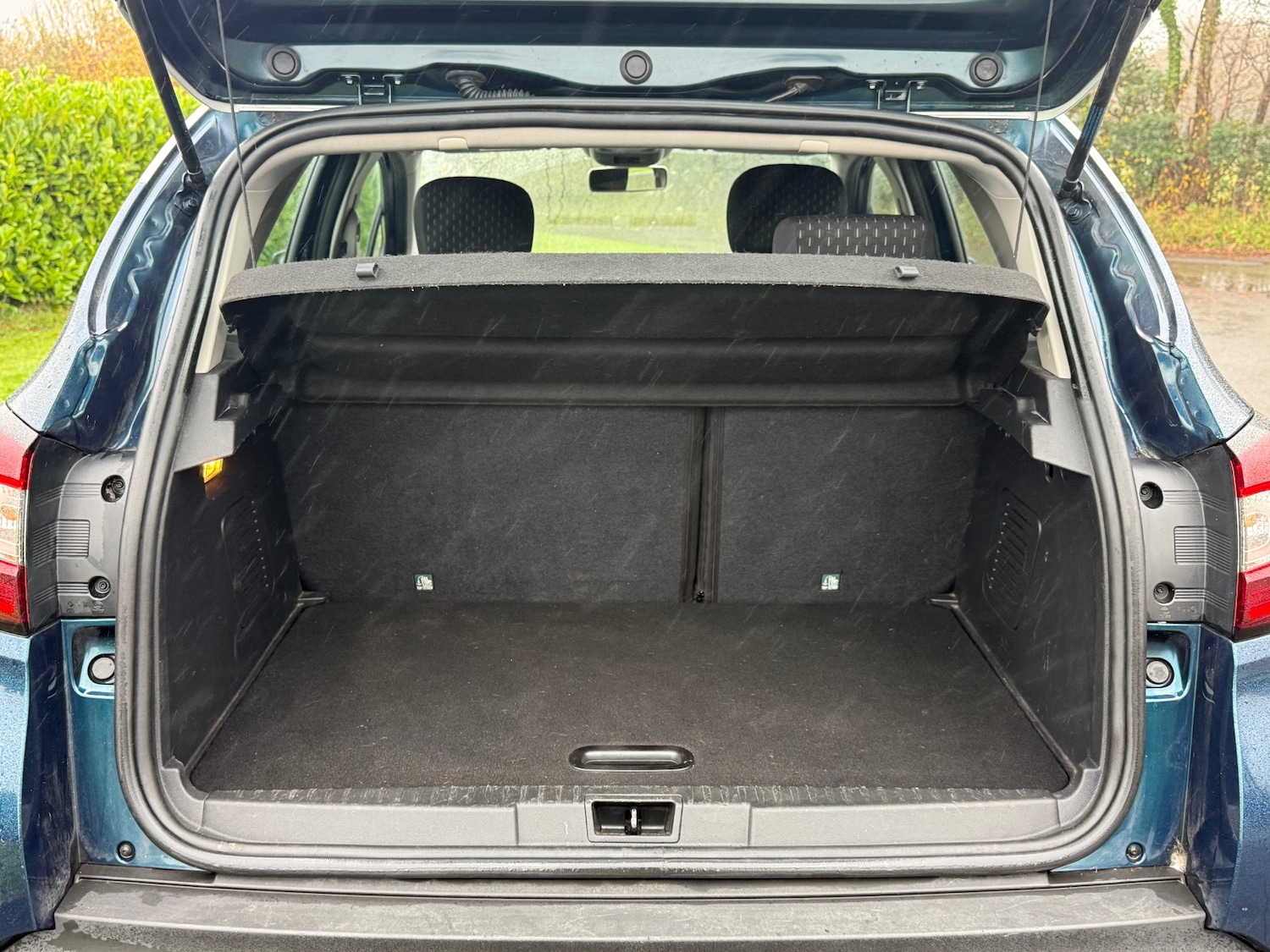 Used Renault Captur 2017 for sale - 76452473: Photo 19