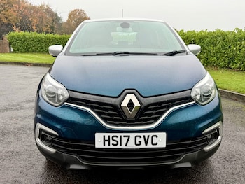 Used Renault Captur 2017 for sale - 76452473: Photo