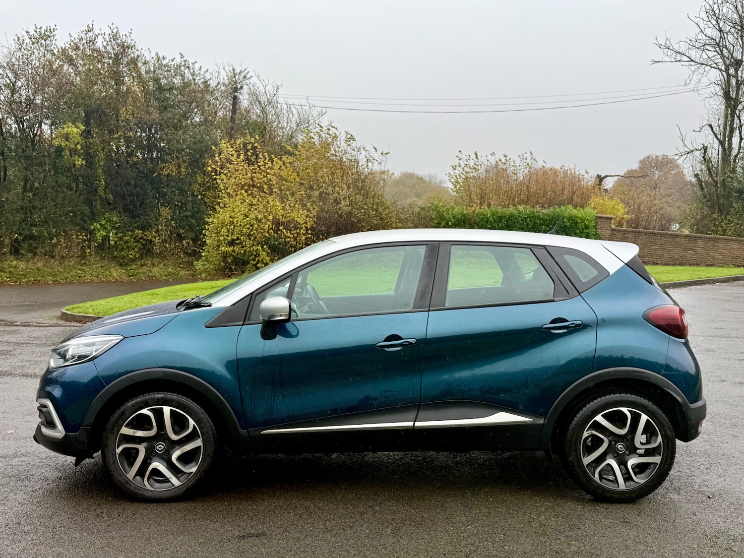 Used Renault Captur 2017 for sale - 76452473: Photo 6