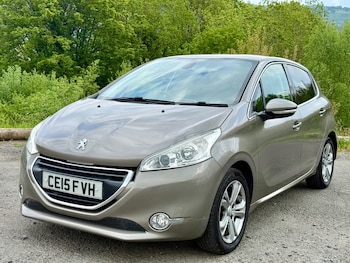 Used Peugeot 208 2015 for sale - 78508116: Photo