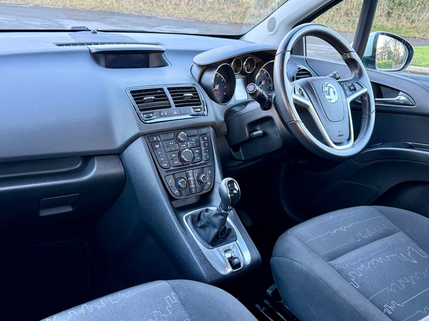 Used Vauxhall Meriva 2017 for sale - 77445478: Photo 17