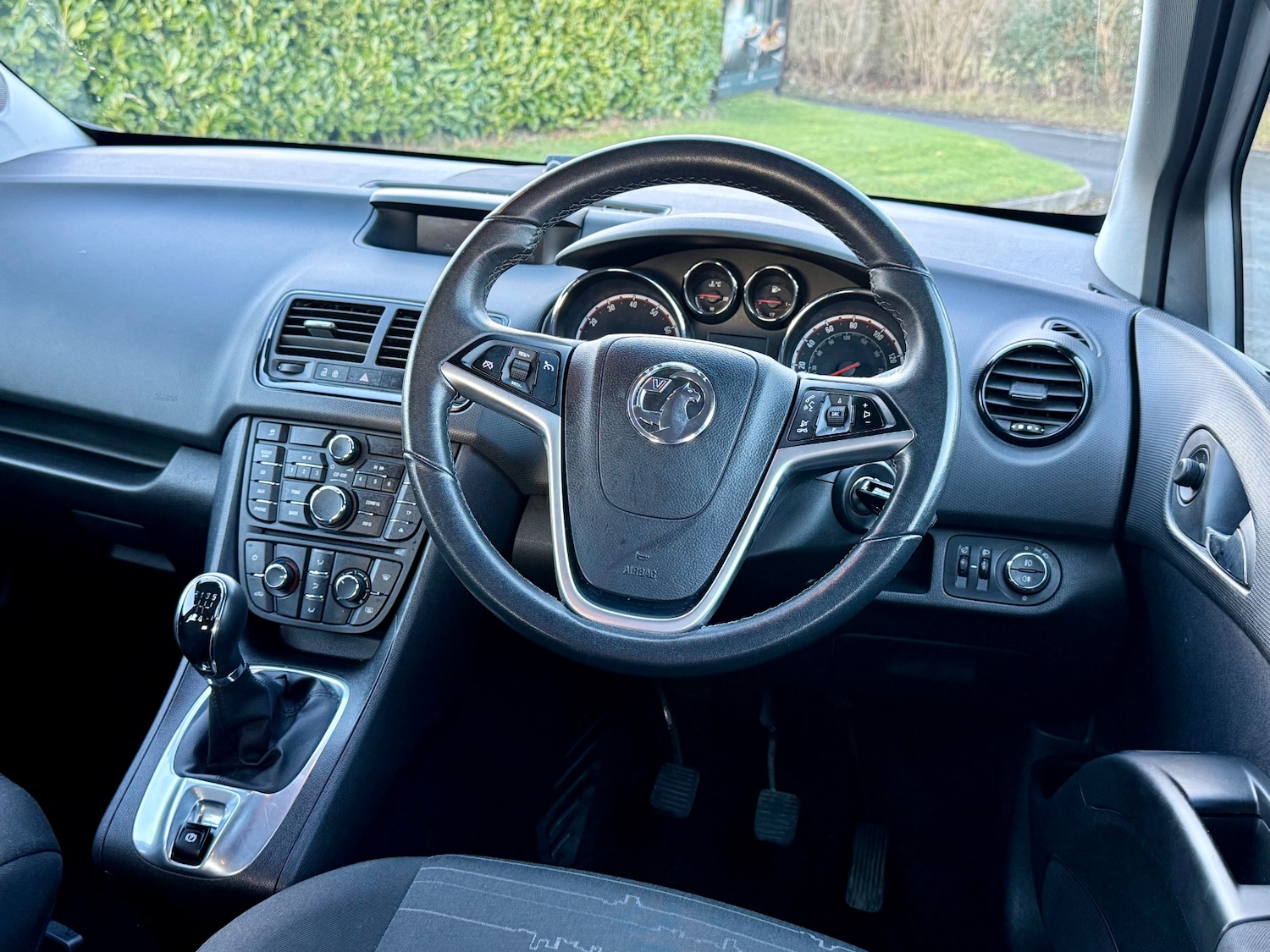 Used Vauxhall Meriva 2017 for sale - 77445478: Photo 23