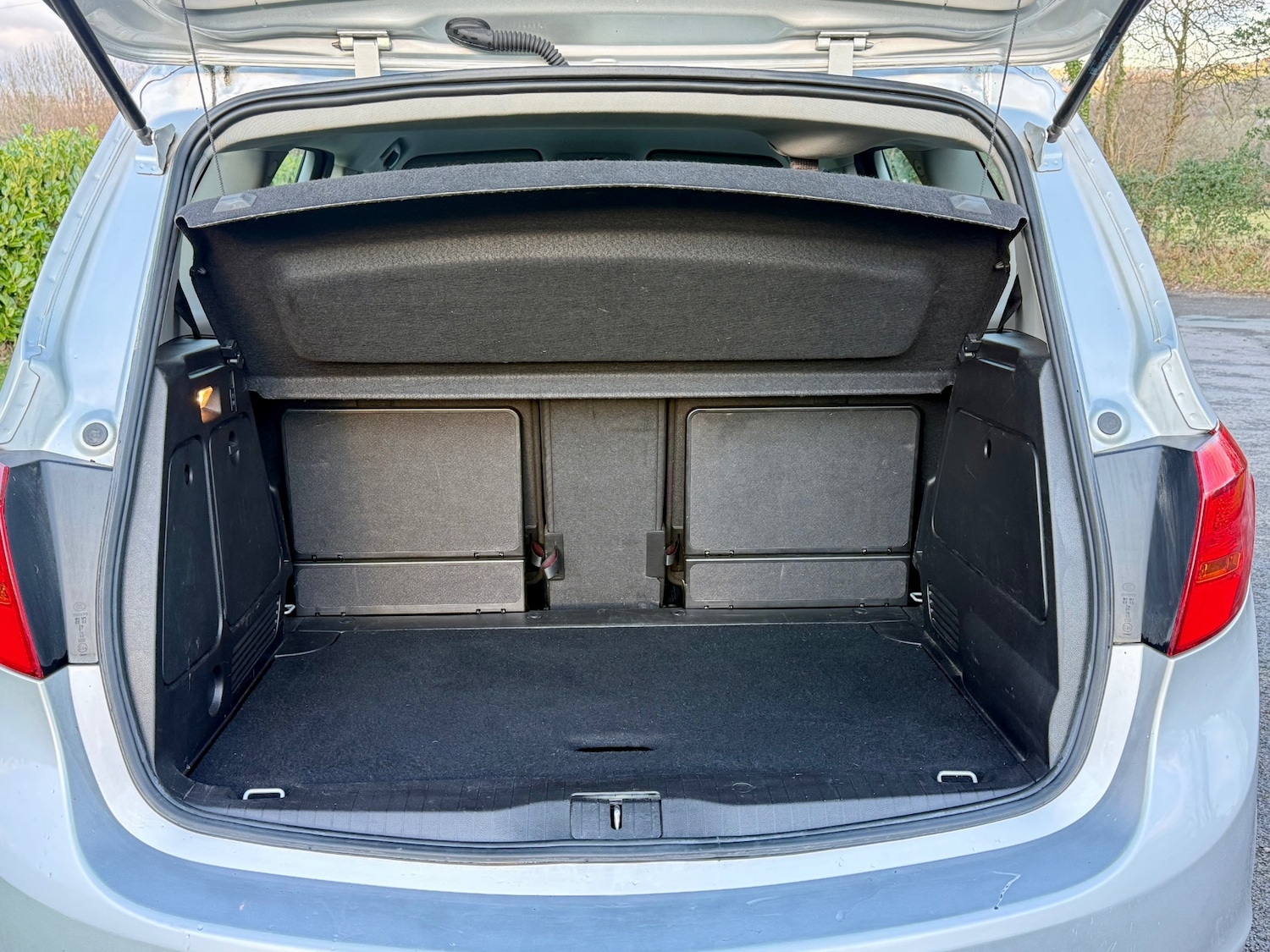 Used Vauxhall Meriva 2017 for sale - 77445478: Photo 25