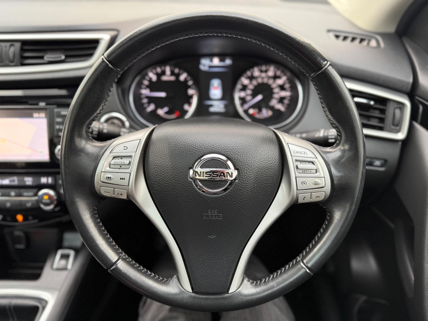 Used Nissan Qashqai 2017 for sale - 76645297: Photo 17