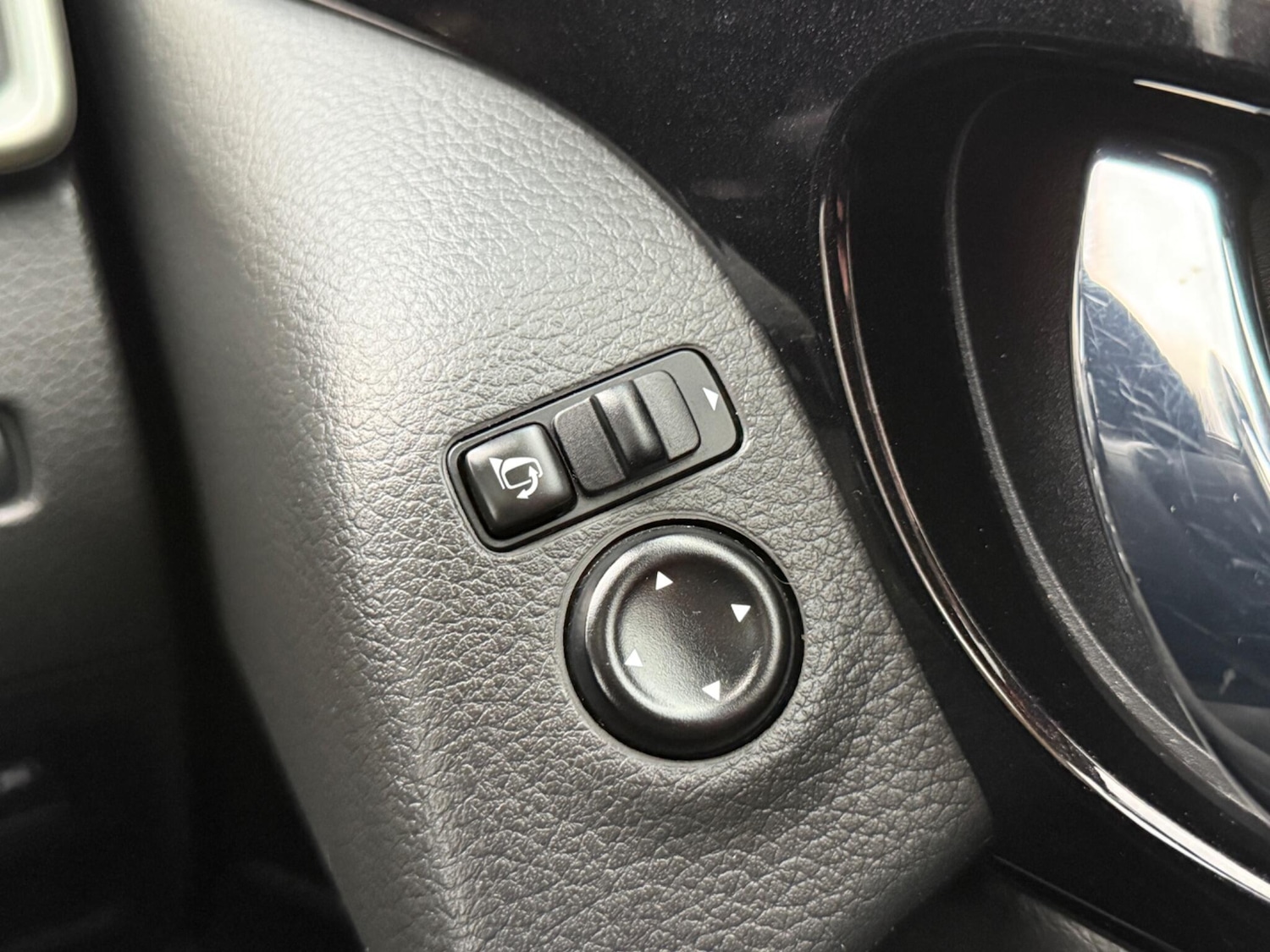 Used Nissan Qashqai 2017 for sale - 76645297: Photo 28