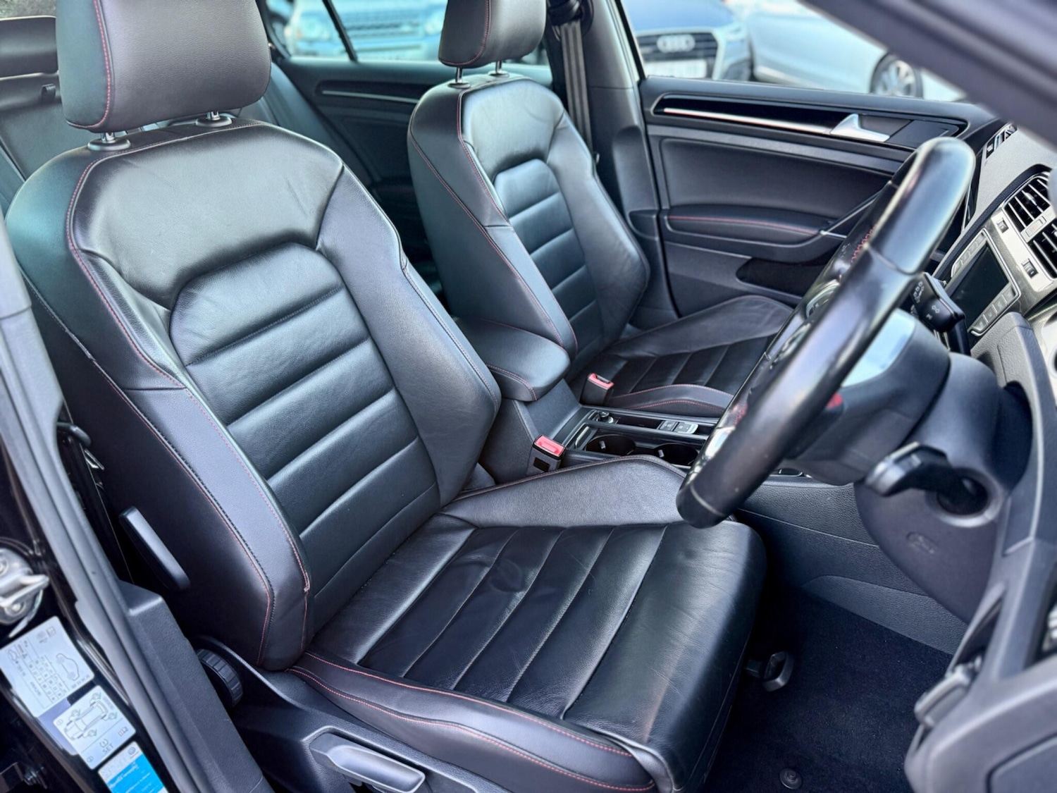 Used Volkswagen Golf for sale - 77016004: Photo 10