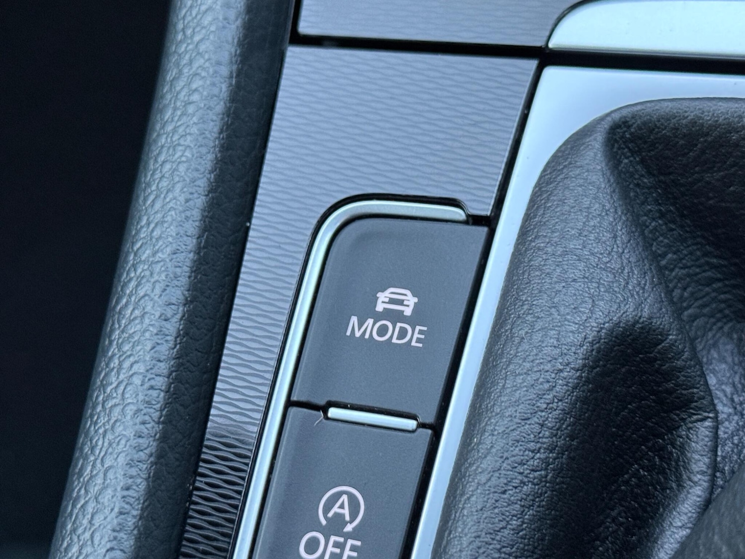 Used Volkswagen Golf for sale - 77016004: Photo 37