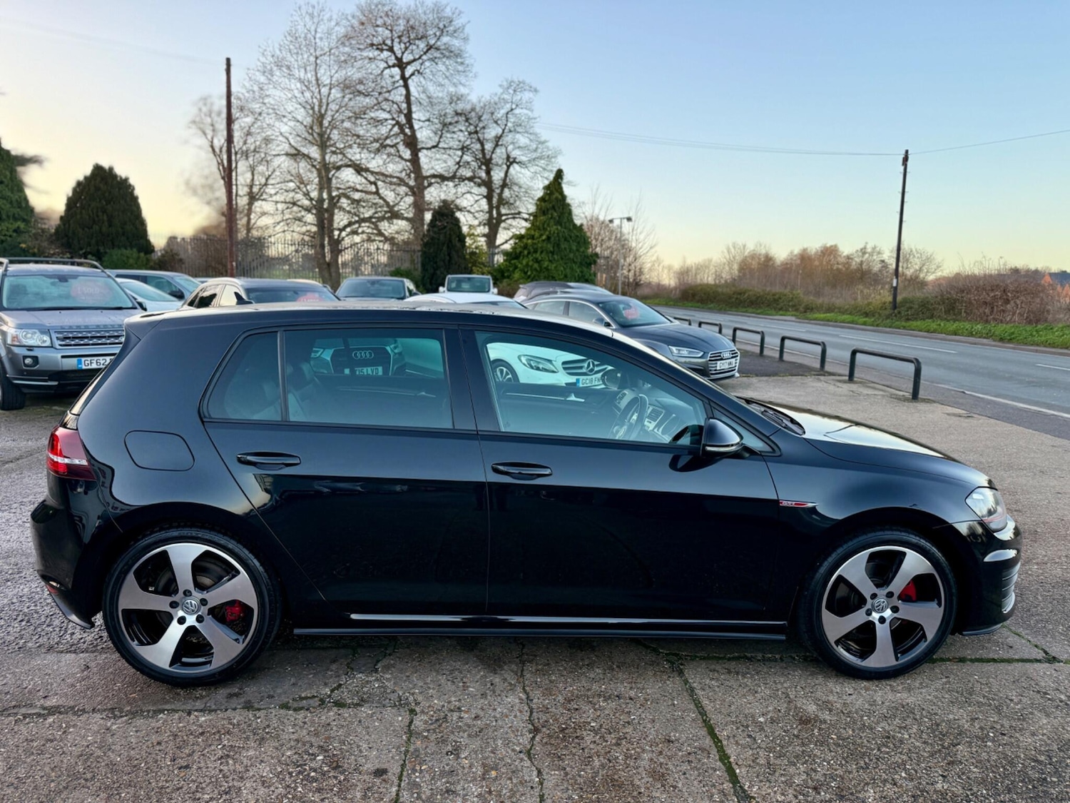 Used Volkswagen Golf for sale - 77016004: Photo 8