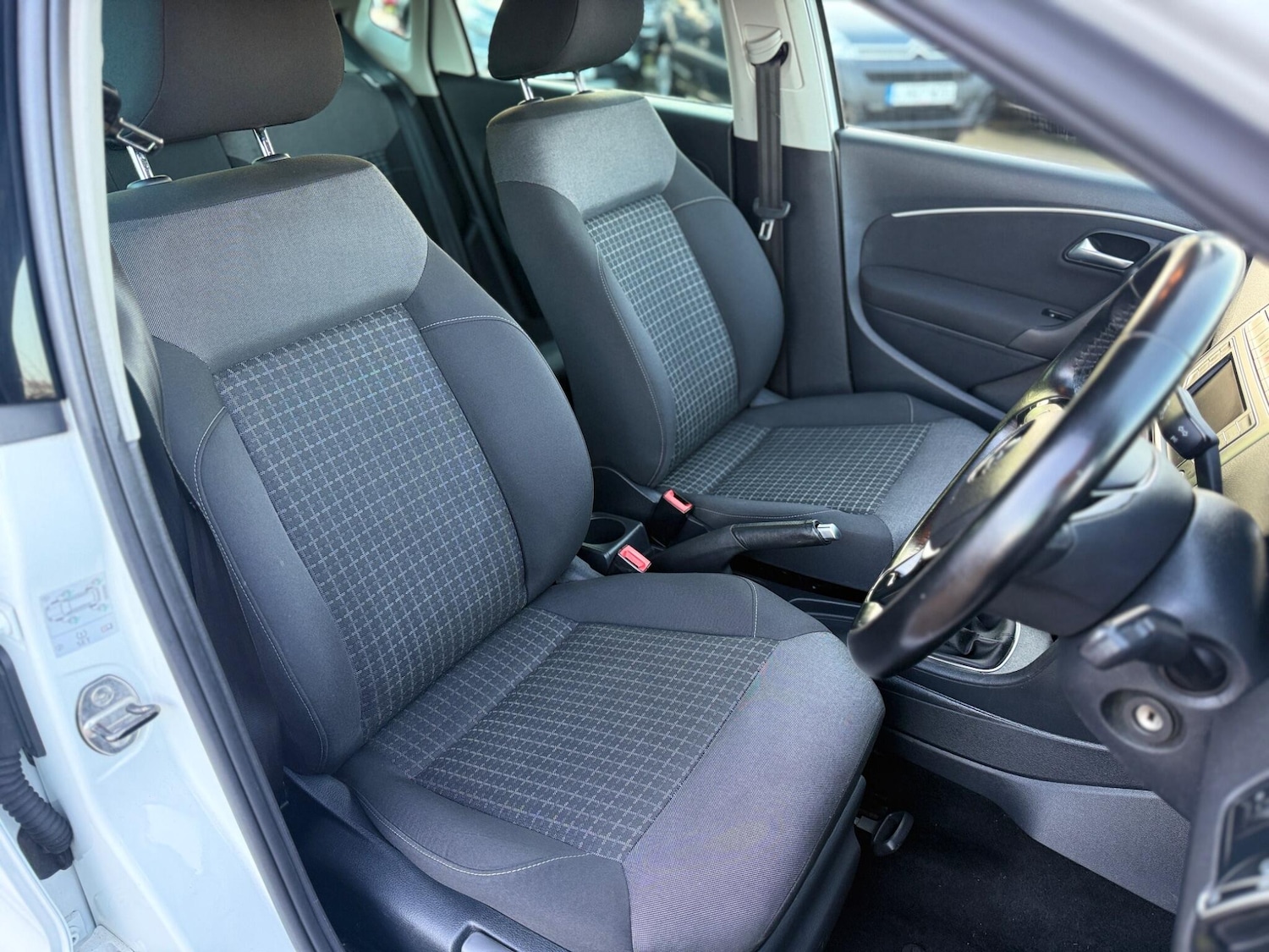 Used Volkswagen Polo for sale - 77671609: Photo 9