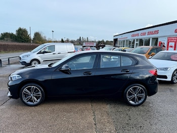 Used BMW 1 Series 2021 for sale - 77315200: Photo