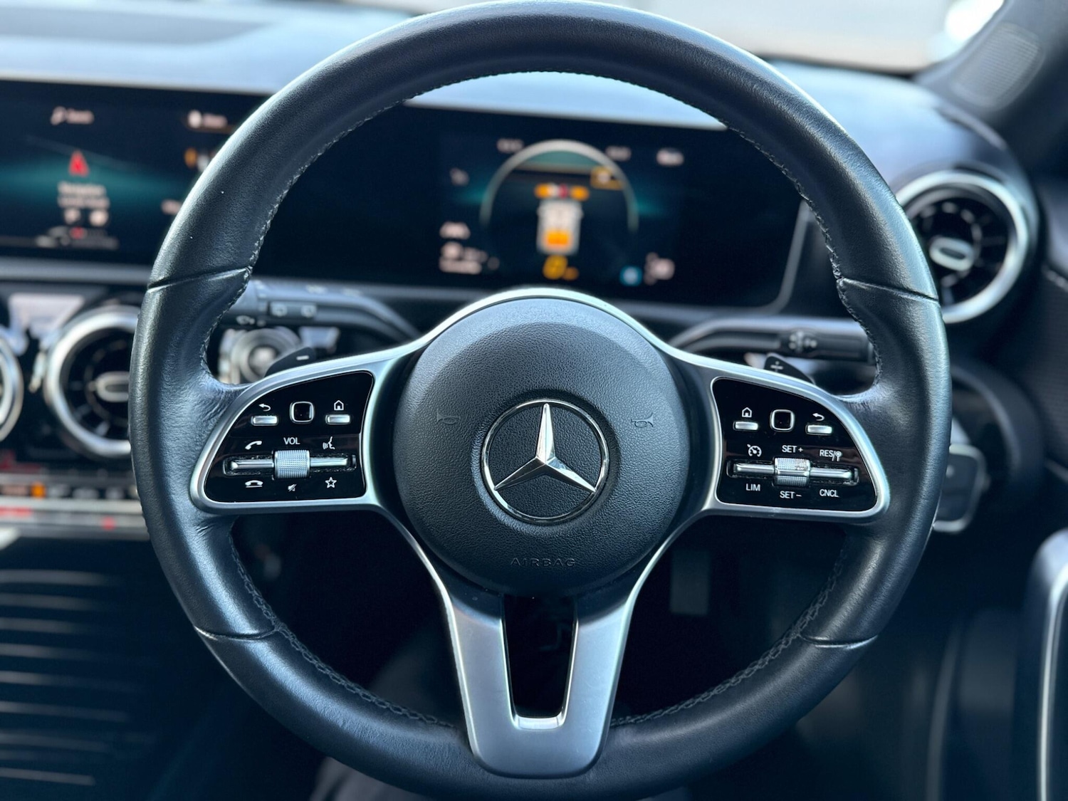 Used Mercedes-Benz A-Class 2018 for sale - 77315477: Photo 16