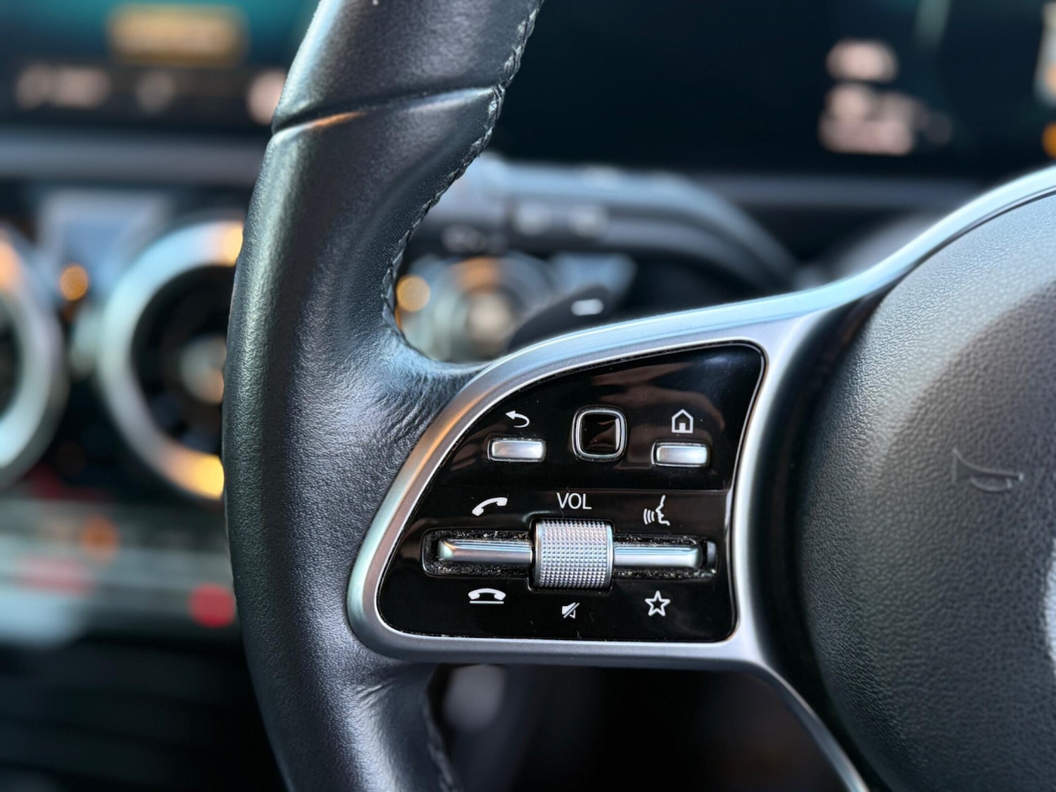 Used Mercedes-Benz A-Class 2018 for sale - 77315477: Photo 26