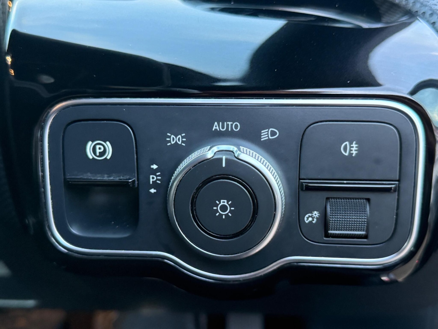 Used Mercedes-Benz A-Class 2018 for sale - 77315477: Photo 29